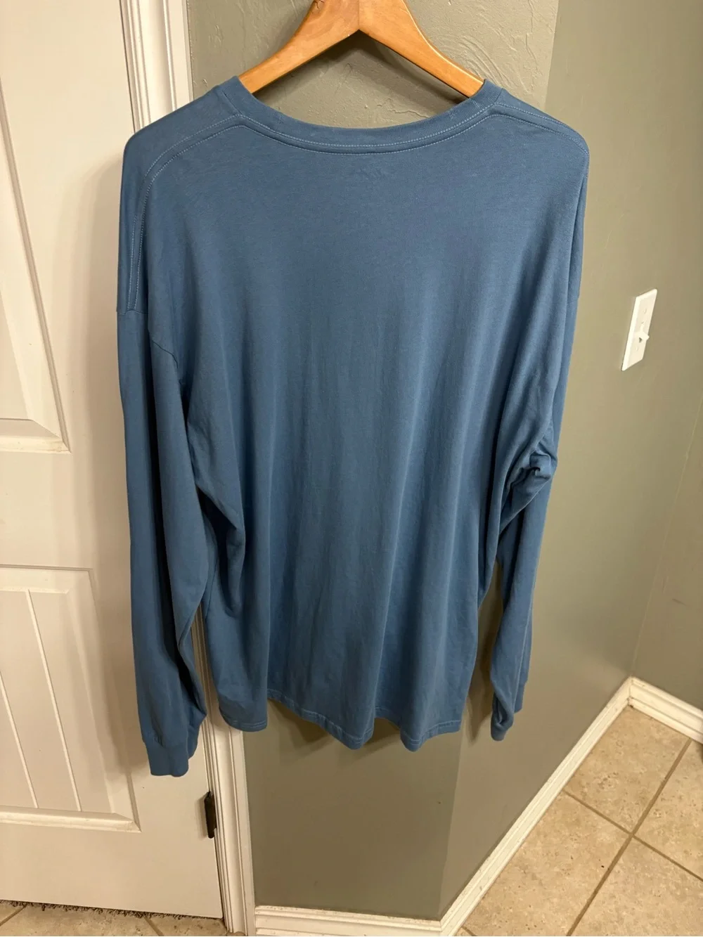 Vans Men's Crewneck Logo Long Sleeve - Slate Blue with White Logo